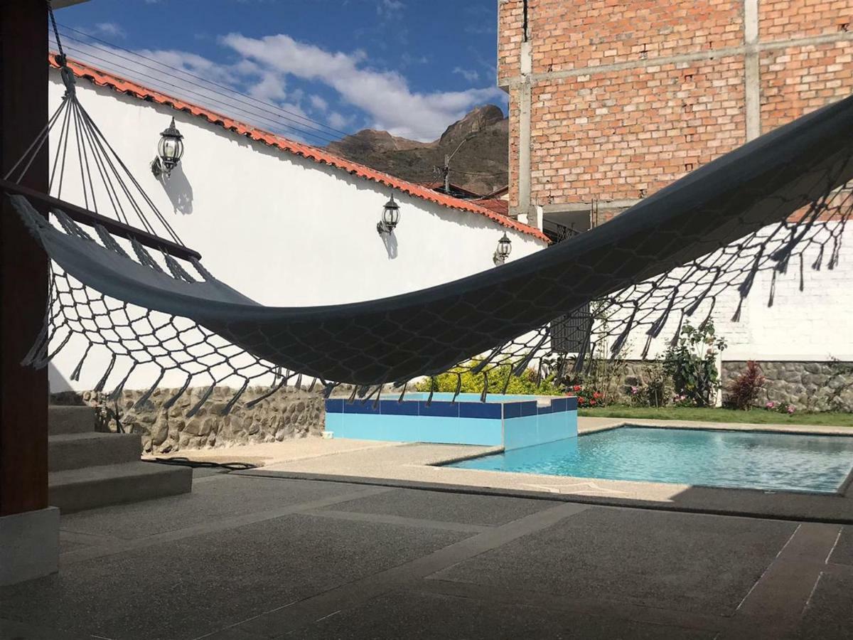 Hostel Las Palmas Вількабамба Екстер'єр фото